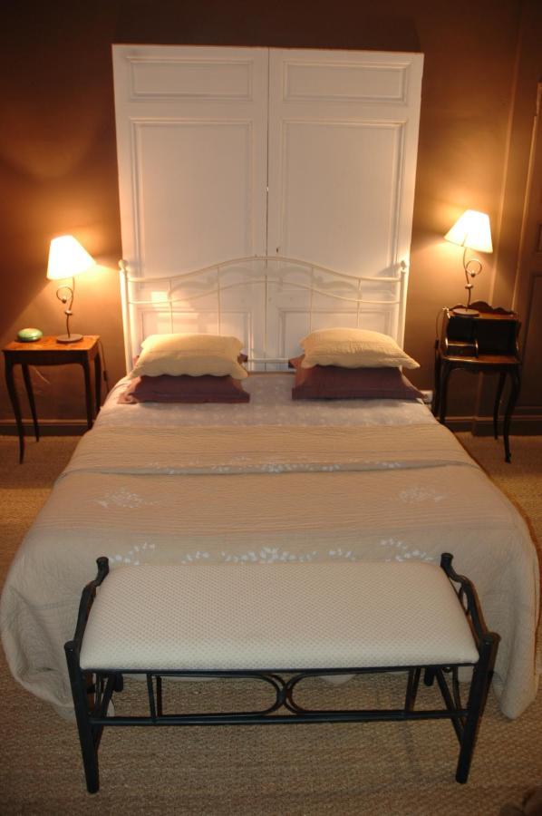 Bed and Breakfast Domaine De La Queyssie Saussignac Экстерьер фото